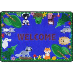 Kid Essentials Animals Among Us 2'8" x 3'10" Area Rug in Color Multi