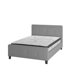 Full Size Tufted Upholstered Platform Bed in Light Gray Fabric