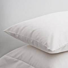 Kids One Pillow Protector With AirXchange, White