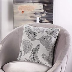 Livie Pillow, White/Black