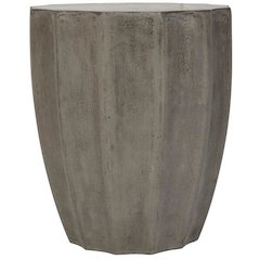 Jaslyn Indoor/Outdoor Modern Concrete Round 17.7-Inch H Accent Table