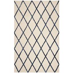 BLOSSOM, IVORY / NAVY, 5' X 8', Area Rug
