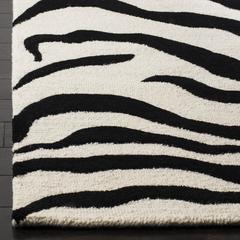 CAMBRIDGE, IVORY / BLACK, 5' X 8', Area Rug, CAM709Q-5