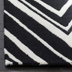 CAMBRIDGE, BLACK / IVORY, 5' X 8', Area Rug, CAM711K-5