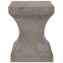 Curby Indoor/Outdoor Modern Concrete 17.7-Inch H Accent Table