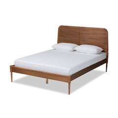 Traditional Walnut Brown Finished Wood Queen Size Platform Bed