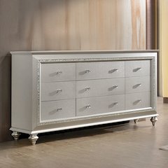 Kaitlyn Dresser Champagne