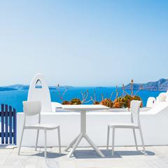 Lucy Outdoor Bistro Set 3 Piece with 31 inch Table Top White
