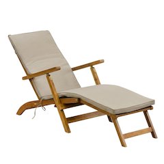 Oil-Finish Outdoor Lounge Chair with Acacia Wood Frame, Modern Design for Deck