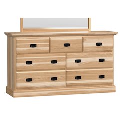 Amish Highlands 7 Drawer Dresser, Natural