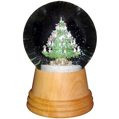 Snowglobe - Medium Christmas Tree With Wooden Base