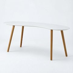 White Neutral Bean Shaped Coffee Table MDF Surface with Stylish Design