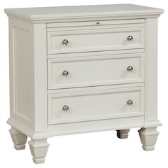 Sandy Beach 3-drawer Nightstand Cream White