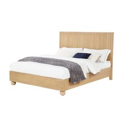 Daplen Scandinavian Modern Queen Bed Frame, Light Oak