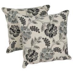 Blazing Needles 18-inch Corded Throw Pillows with Inserts (Set of 2)