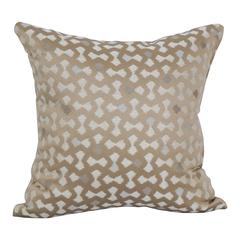 17-inch Jacquard Throw Pillow with Insert 9910-S1-ID-123