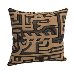 17-inch Tapestry Throw Pillow with Insert  9910-S1-ZP-ID-034