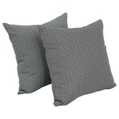17-inch Jacquard Throw Pillows with Inserts (Set of 2)  9910-S2-ID-099