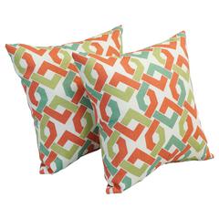17-inch Square Polyester Outdoor Throw Pillows (Set of 2) 9910-S2-OD-185