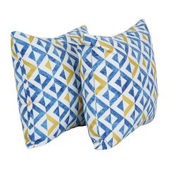 17-inch Square Polyester Outdoor Throw Pillows (Set of 2) 9910-S2-OD-237