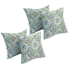 17-inch Square Polyester Outdoor Throw Pillows (Set of 4) 9910-S4-OD-118