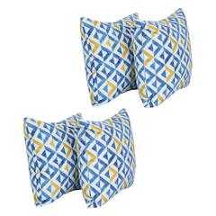 17-inch Square Polyester Outdoor Throw Pillows (Set of 4) 9910-S4-OD-237