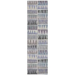 Machine Washable Indoor/Outdoor Chantille ACN2205 Lavender 2'3"x7'6" Runner Rug