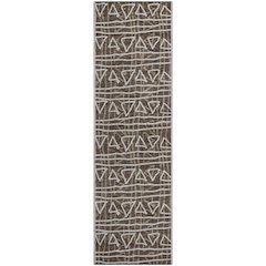 Premium Machine Washable Mayfield AMF730 Chocolate 2'3" x 7'6" Runner Rug