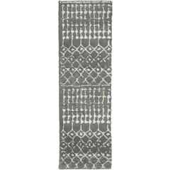 Marquee MQ2 Metal 2'3" x 7'5" Runner Rug