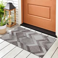 Laredo Gray Animal Patchwork 1'8" x 2'6" Accent Rug Gray ALR35