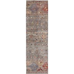 Indoor/Outdoor Karaj Gray 2'3" x 7'6" Runner Rug