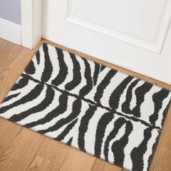 Safari Pearl Animal Animal Print 1'8" x 2'6" Accent Rug Pearl ASF31