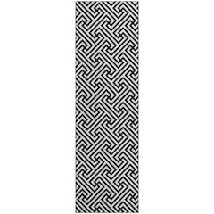 Luxury Washable Indoor/Outdoor The Reserve Black 2'3" x 7'6" Runner Rug
