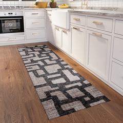 Yuma Gray Contemporary Geometric 2'3" x 7'6" Runner Rug Gray AYU34