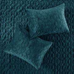 Harper 3 Piece Velvet Quilt Set, Teal color