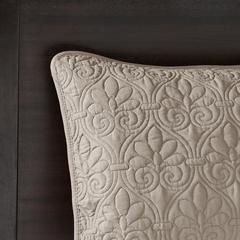 Quebec 3 Piece Reversible Bedspread Set, Khaki color
