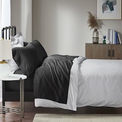 1500 Thread Count Cotton Blend 4 PC Sheet Set, Black color