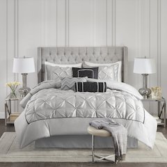 Laurel 100% Polyester Pieced Pleated 7pcs Tufted Comforter Set