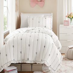 Liv Quilt Set