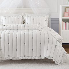 Liv Quilt Set