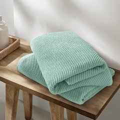 Diagonal Ribbed