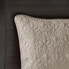 Reversible Bedspread Set