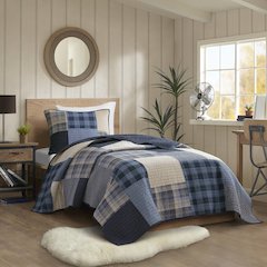 Winter Hills Oversized Cotton Quilt Set