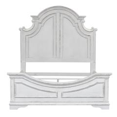 Magnolia Manor King Panel Bed in Antique White