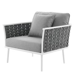 Outdoor Aluminum Lounge Chair With Right-Facing Armrest For Patio Relaxation