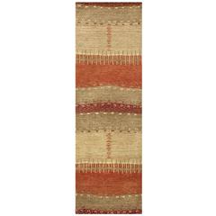 Hand Tufted Cut Pile Wool Rug, 2'6" x 8'