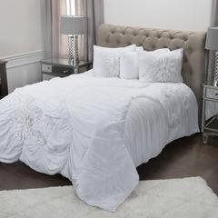 Rizzy Home 68" x 86" Quilt- BT1058