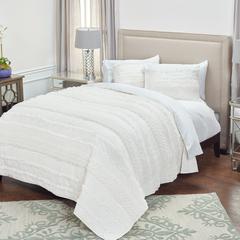 Rizzy Home 70" x 86" Quilt- BT1419
