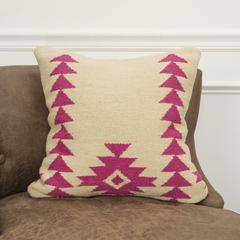 Rizzy Home 18" x 18" Pillow - T14997
