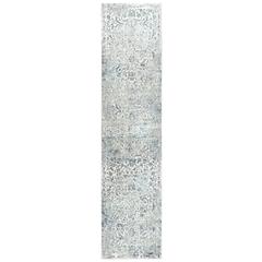 Power Loomed Cut Pile Polyester Rug, 2'7" x 9'6"